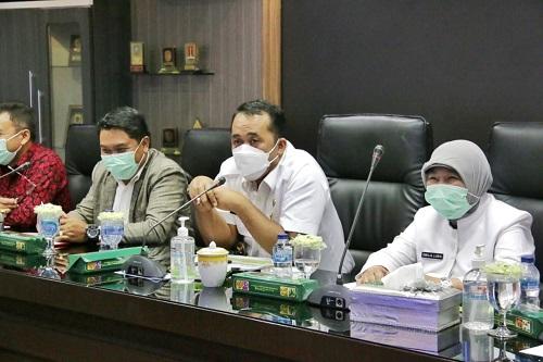 Wakil Wali Kota Medan Pimpin Rapat Pembahasan Ketersediaan dan Kestabilan Harga Bahan Pokok Di Kota Medan